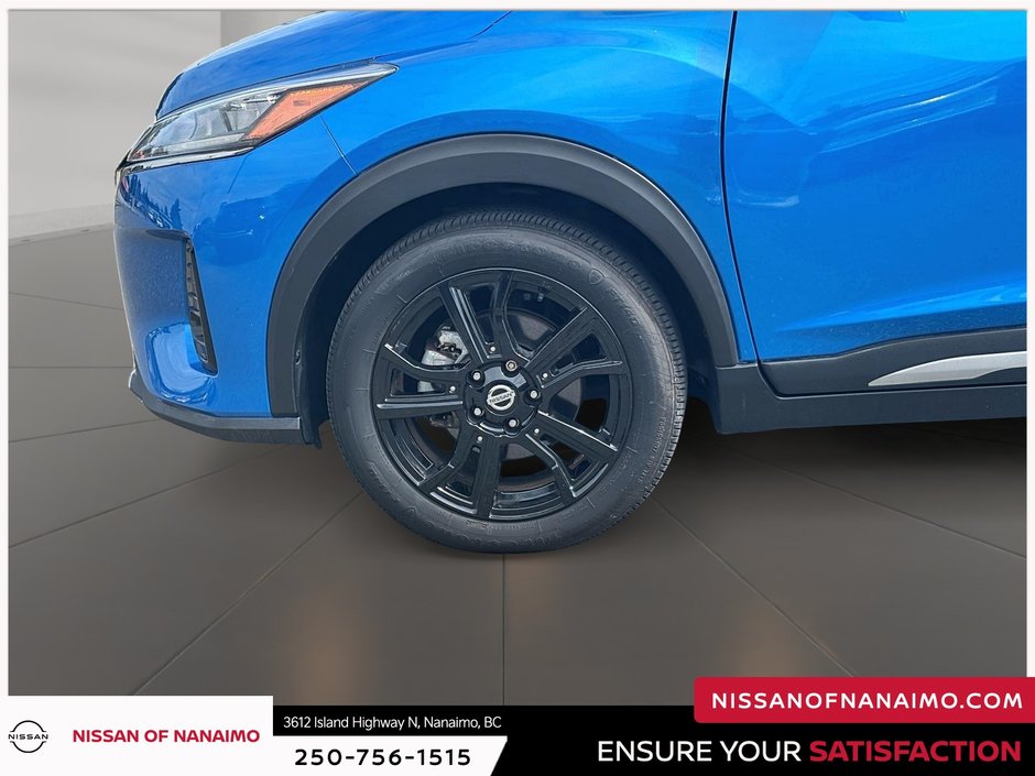 2021 Nissan Kicks SR-33