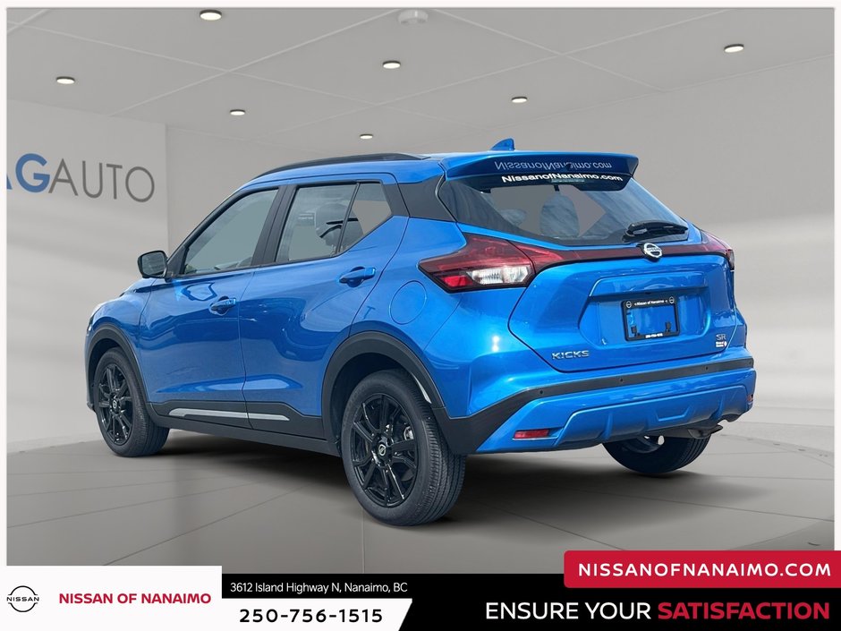 2021 Nissan Kicks SR-8