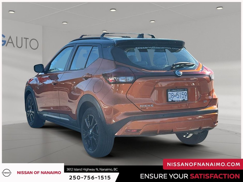 2021 Nissan Kicks SR-8