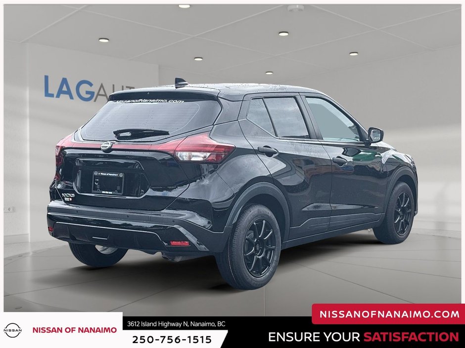 2022 Nissan Kicks S-4