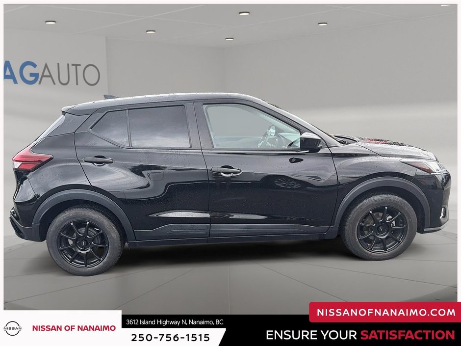 2022 Nissan Kicks S-3