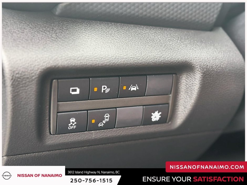 2022 Nissan Kicks S-9