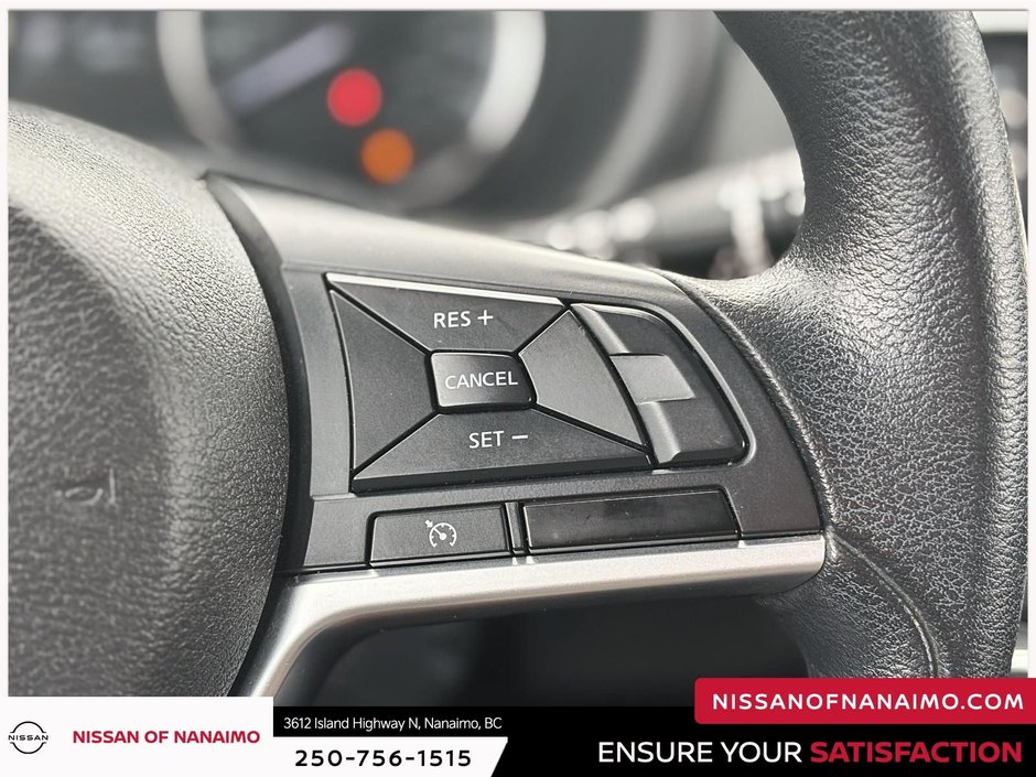 2022 Nissan Kicks S-11