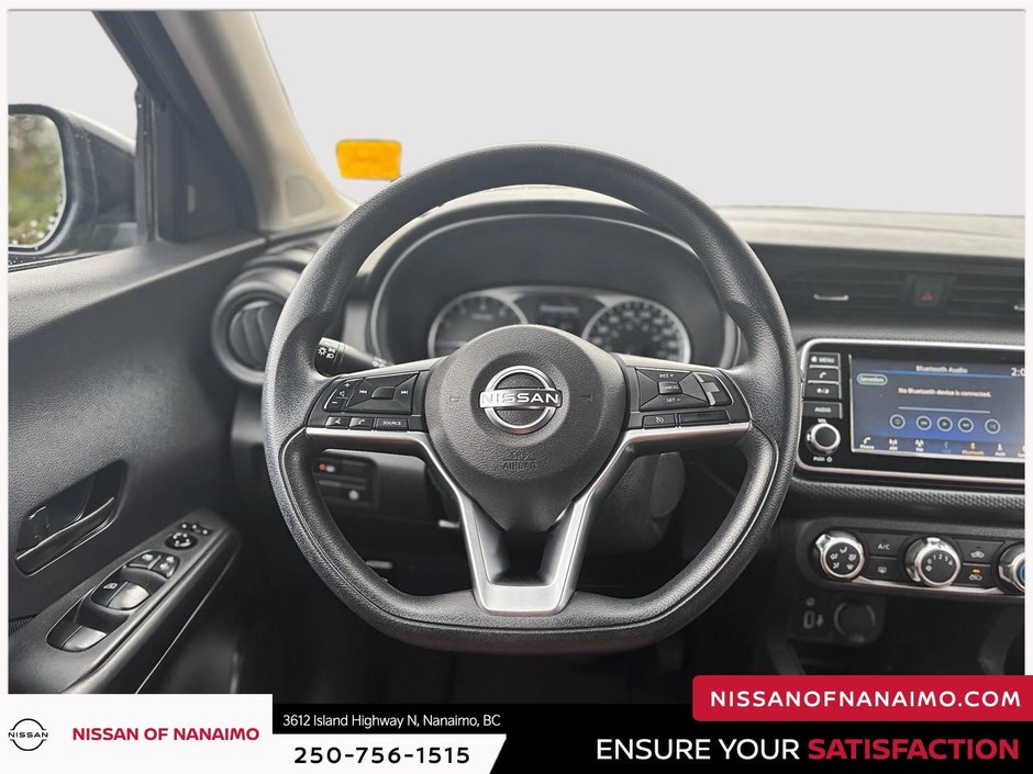 2022 Nissan Kicks S-23