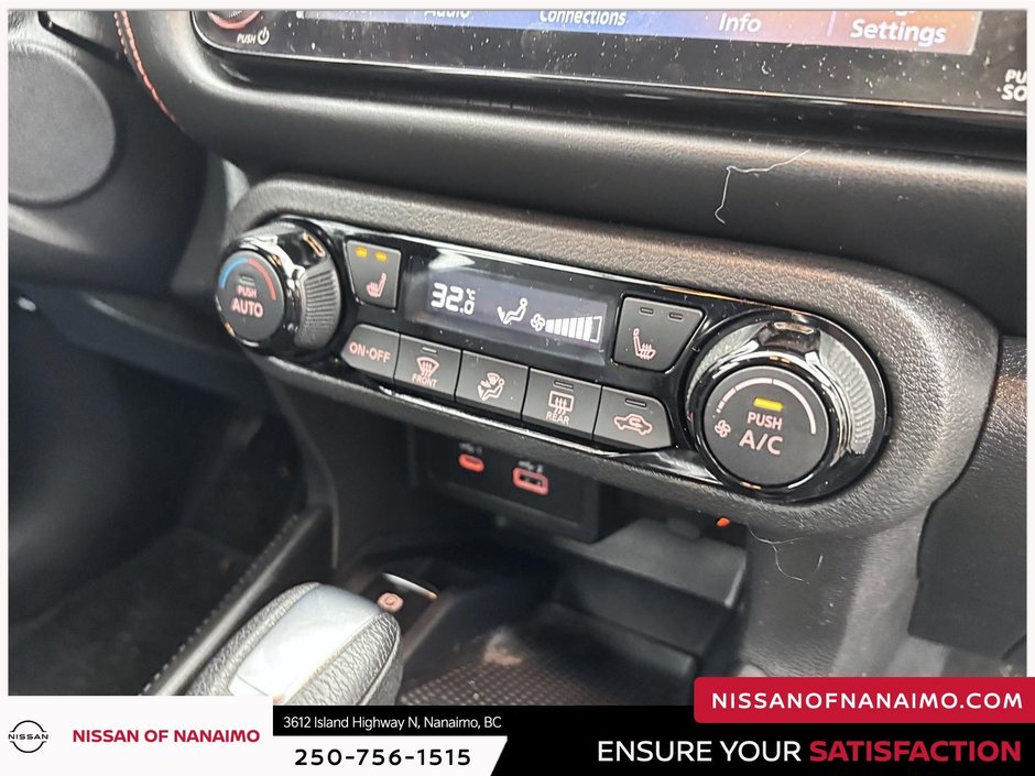 2022 Nissan Kicks SR-19