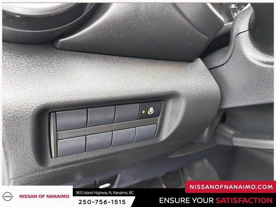 2022 Nissan Kicks SR-23