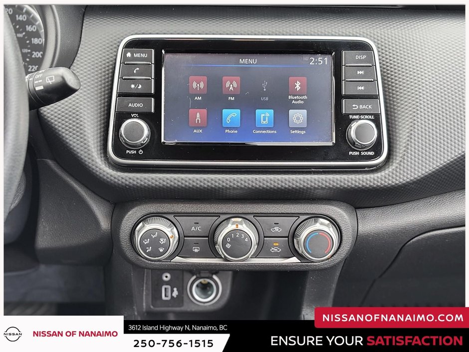 2022 Nissan Kicks S-23