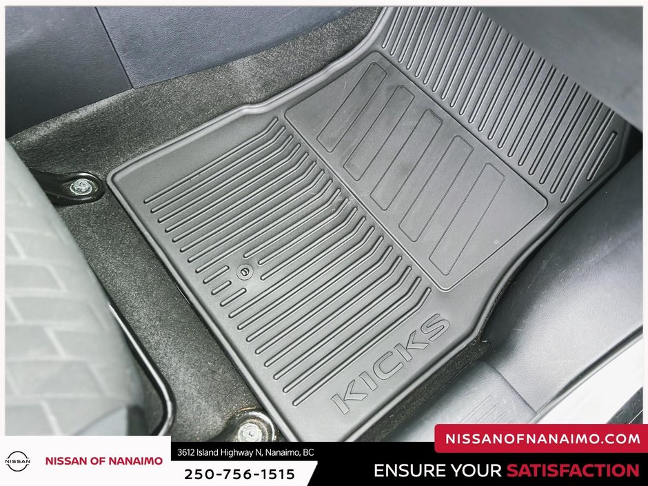 2022 Nissan Kicks S-24