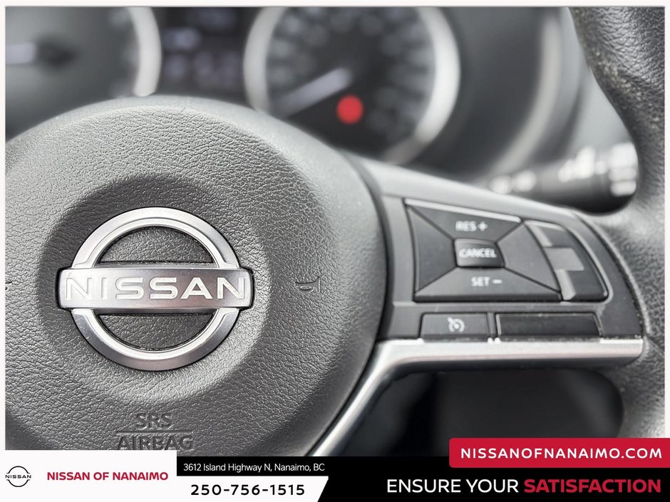 2022 Nissan Kicks S-33