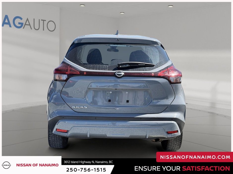 2022 Nissan Kicks S-21