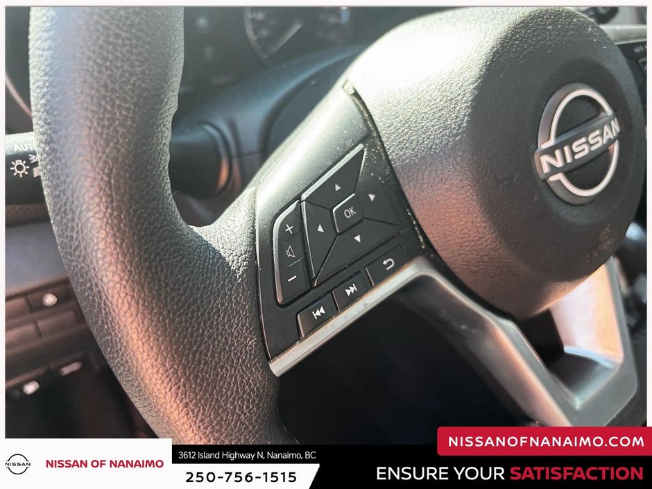 2023 Nissan Kicks SV-16
