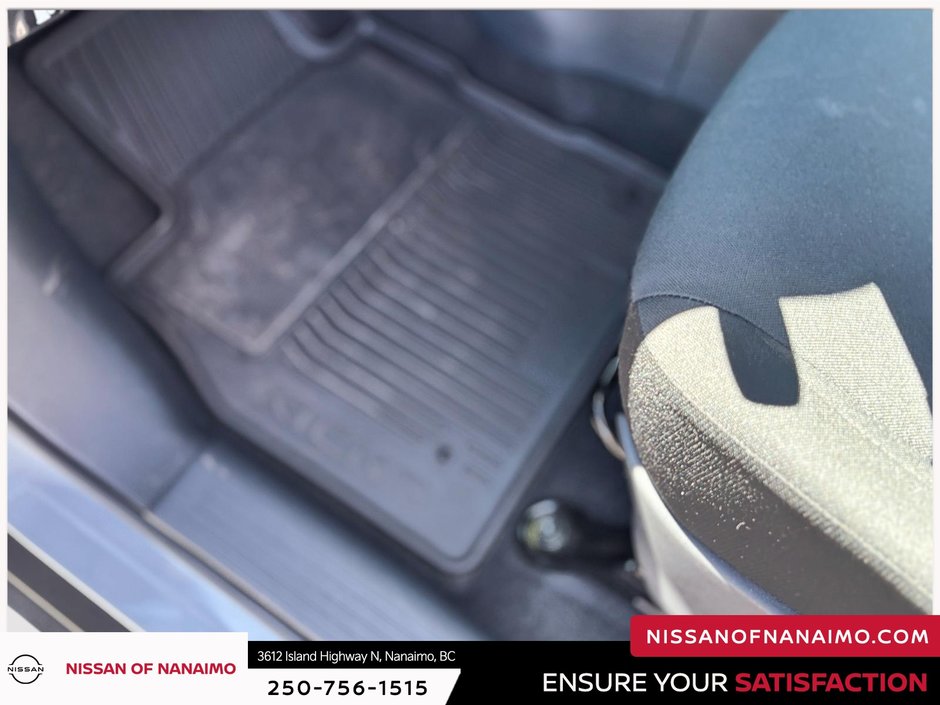 2024 Nissan Kicks S-20