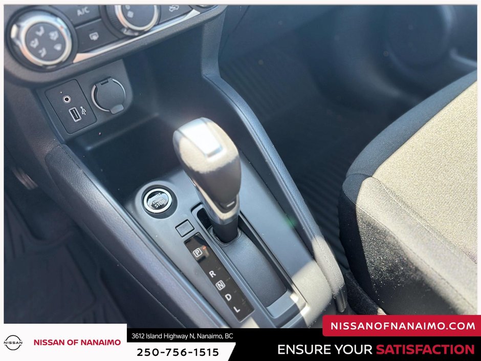 2024 Nissan Kicks S-25