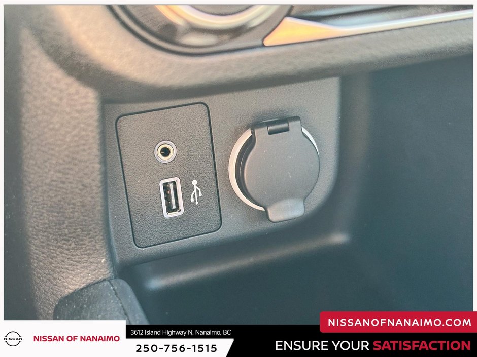 2024 Nissan Kicks S-29
