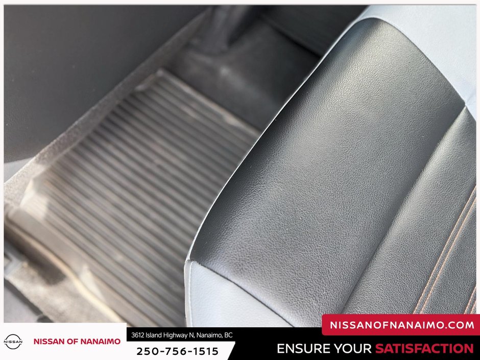 2024 Nissan Kicks SR-12