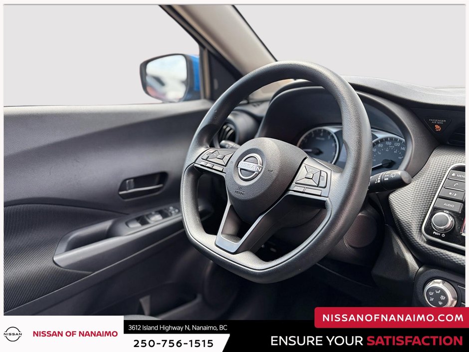 2024 Nissan Kicks S-23