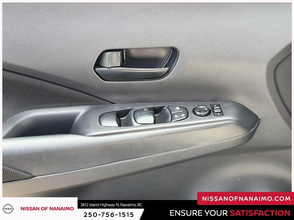 2024 Nissan Kicks S-35