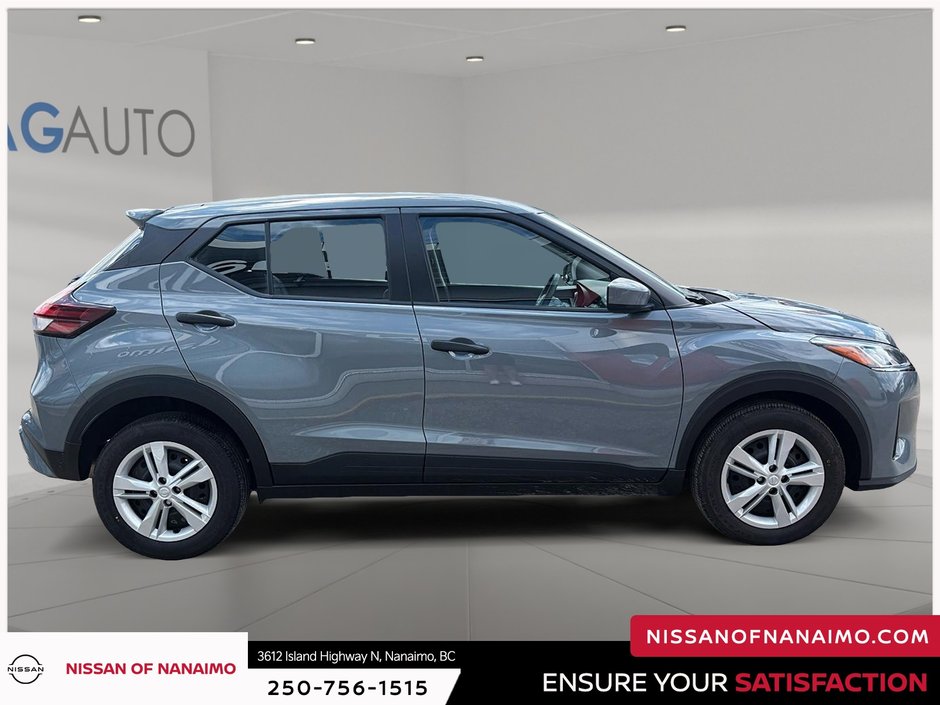 2024 Nissan Kicks S-9