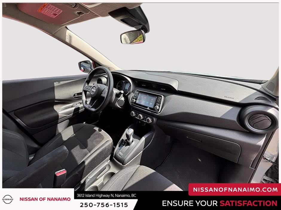 2024 Nissan Kicks S-22