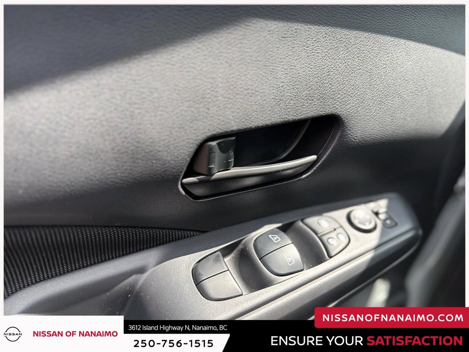 2024 Nissan Kicks S-28