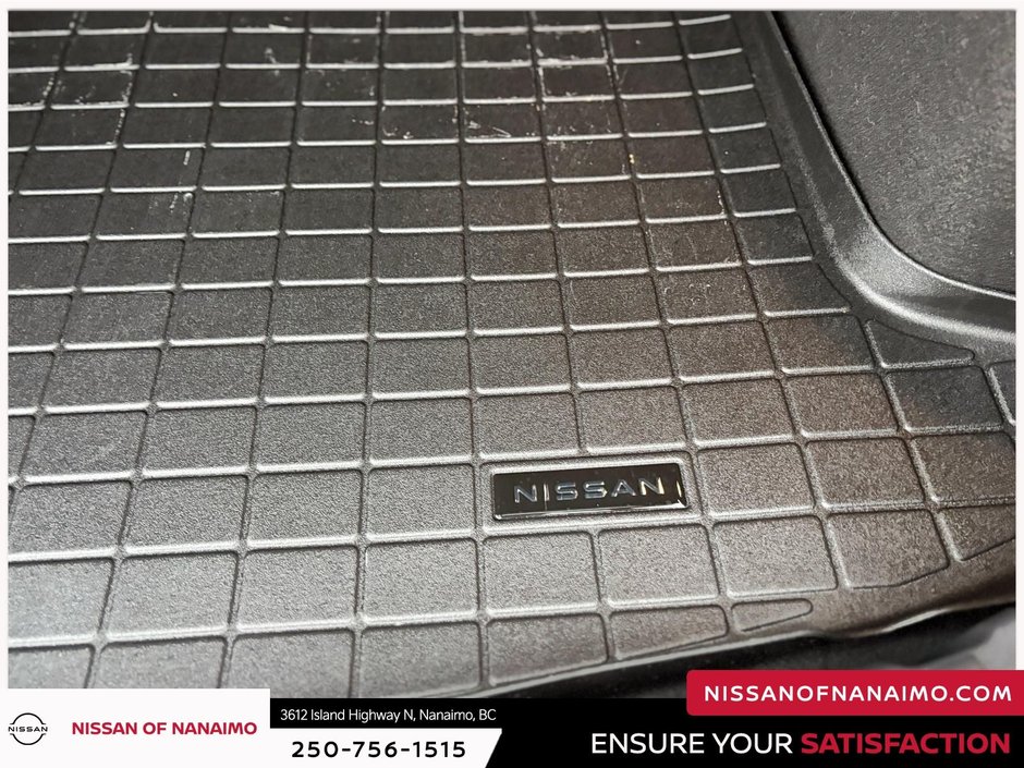 2024 Nissan Kicks SR-10