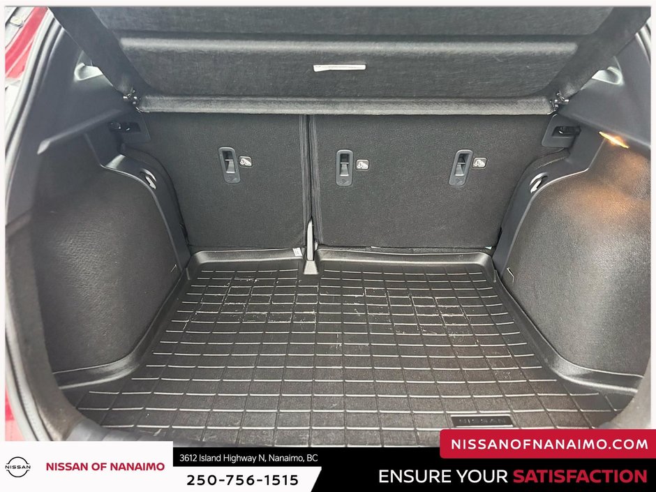 2024 Nissan Kicks SR-9