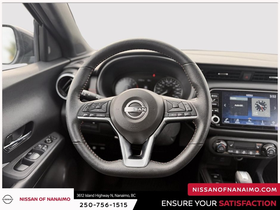 2024 Nissan Kicks SR-9
