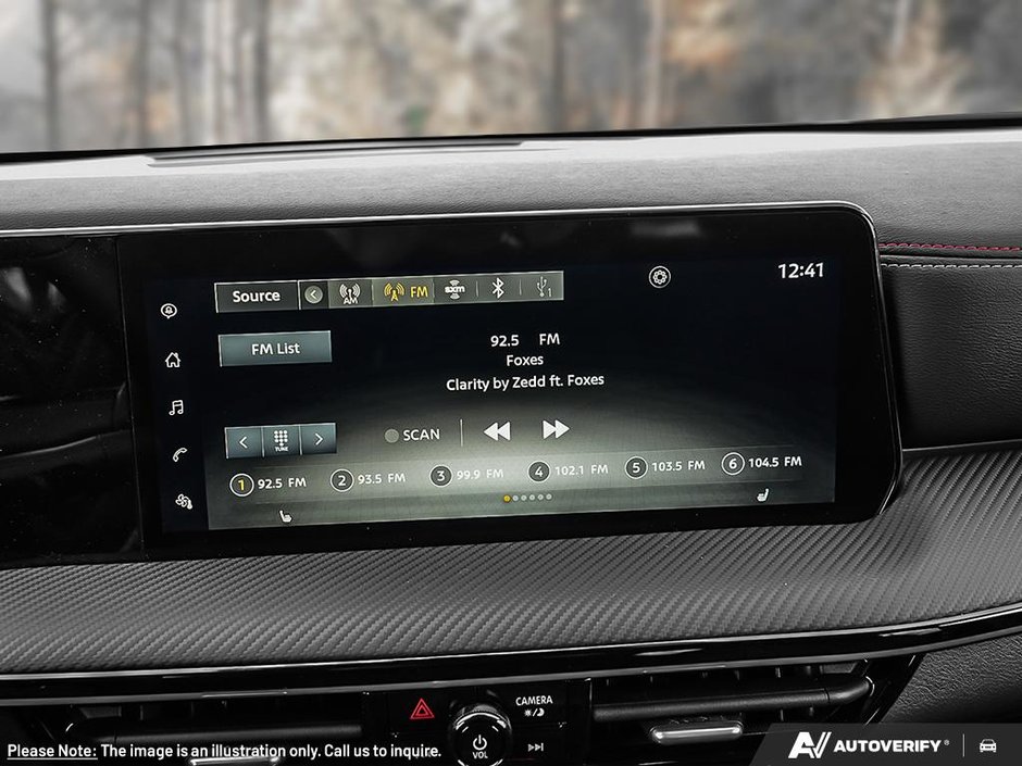 2025 Nissan Kicks SV PREMIUM-17