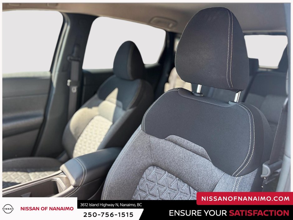 2025 Nissan Kicks SV-28