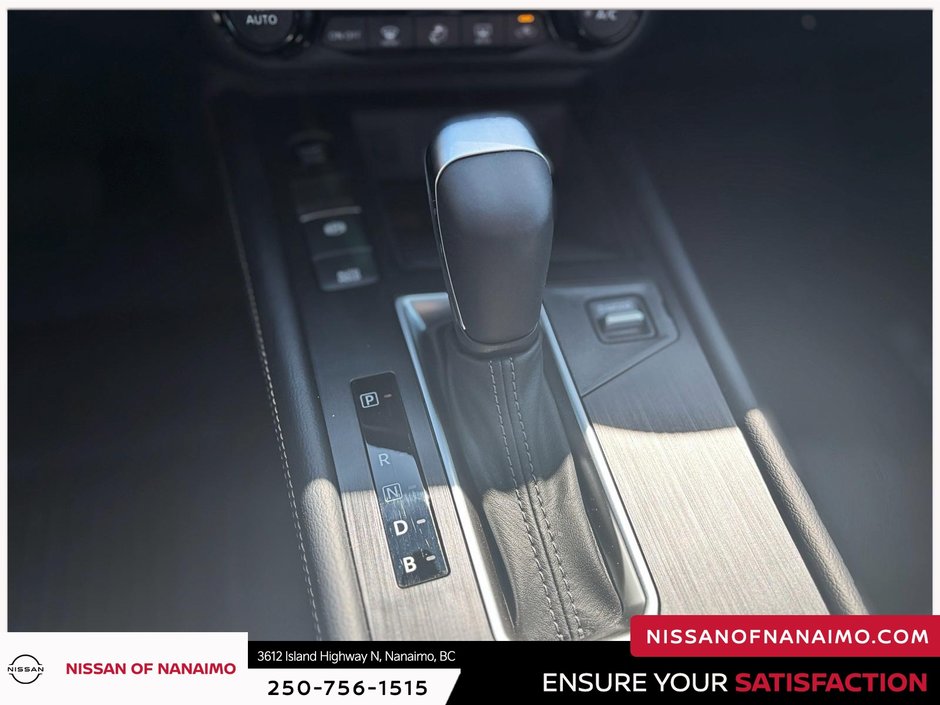 2025 Nissan Kicks SV-16