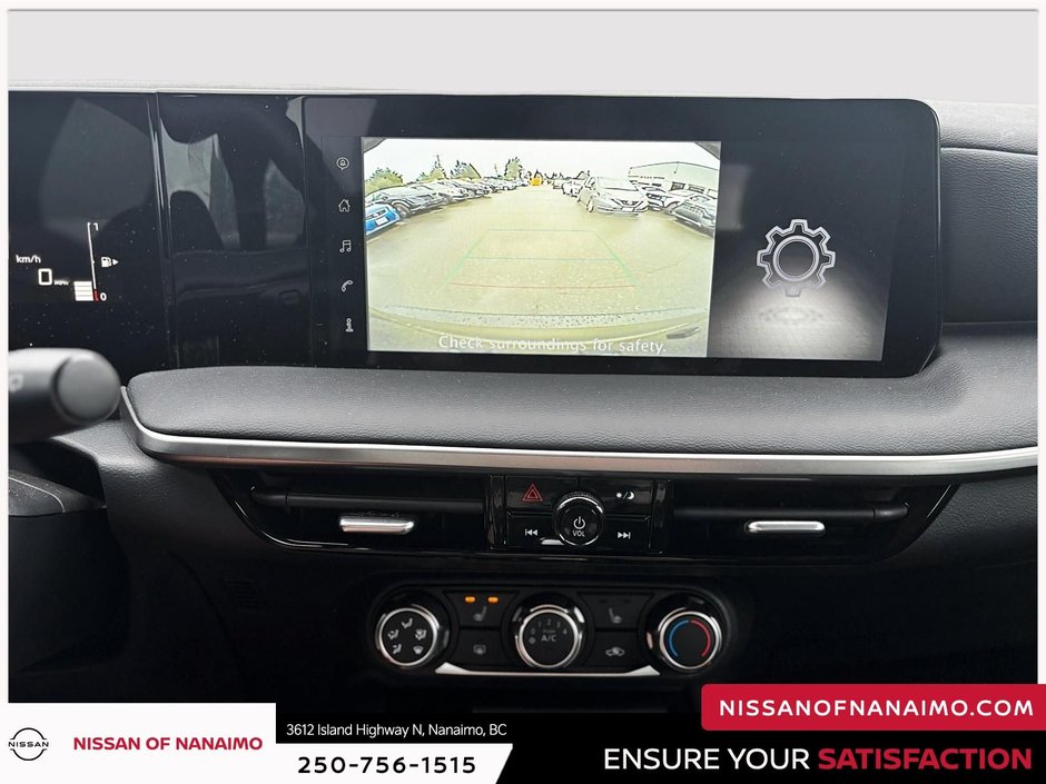 2025 Nissan Kicks S-30