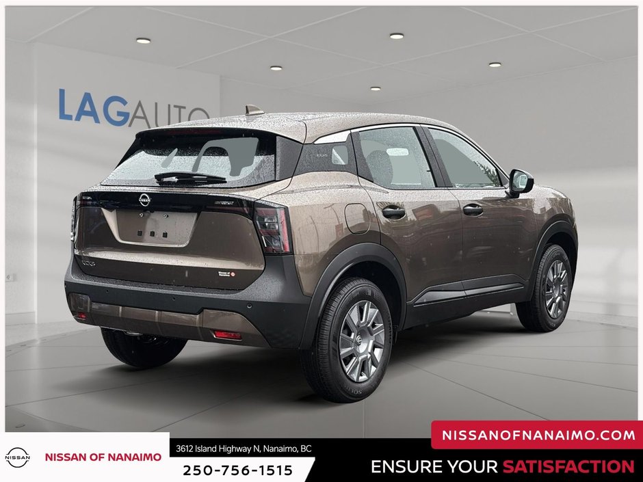 2025 Nissan Kicks S-4
