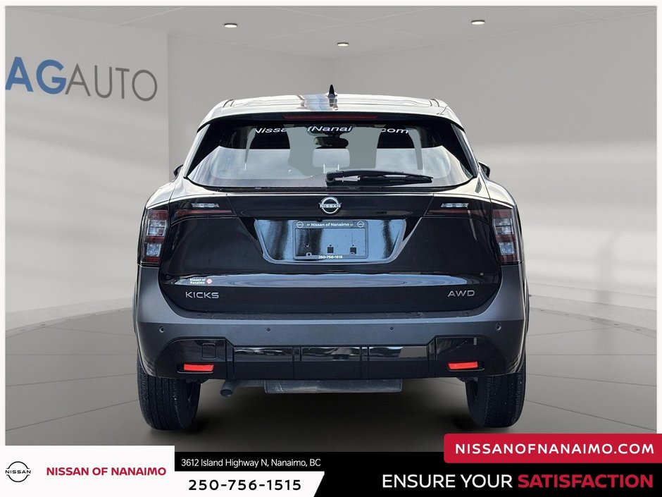 2025 Nissan Kicks S-5