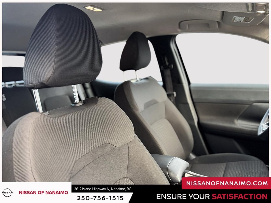 2025 Nissan Kicks S-29