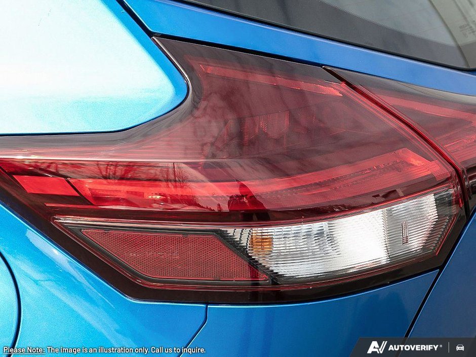 2025 Nissan Kicks S-9