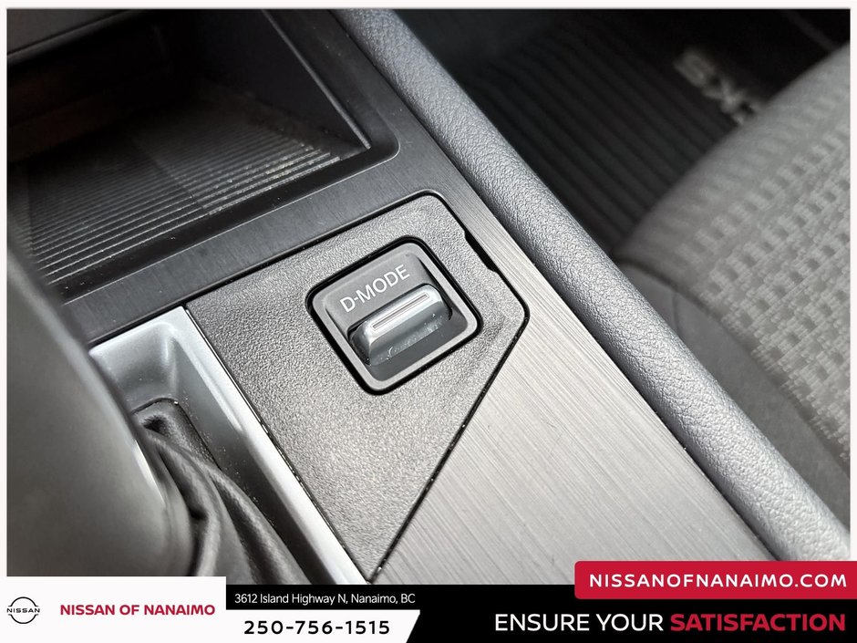 2025 Nissan Kicks S-12