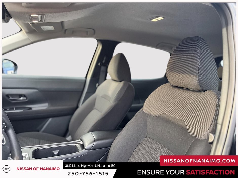 2025 Nissan Kicks S-32