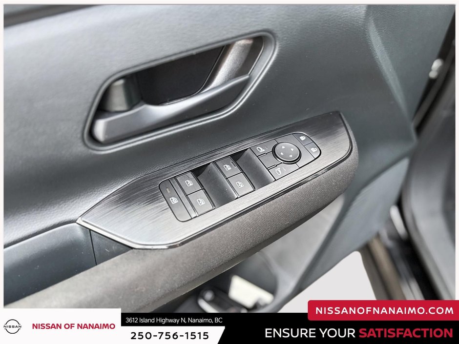 2025 Nissan Kicks S-34