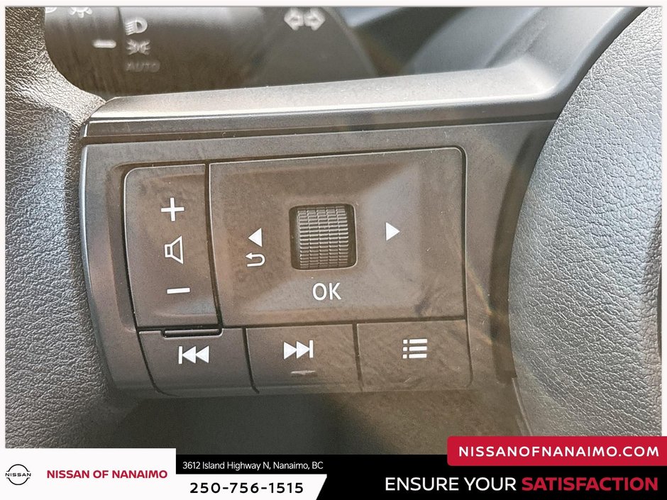 2025 Nissan Kicks S-7