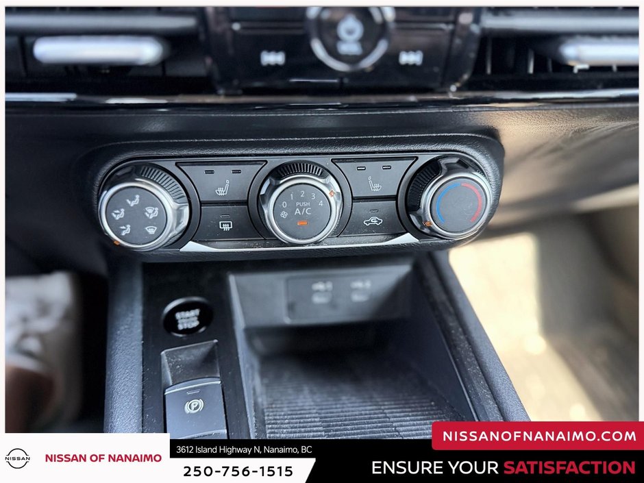 2025 Nissan Kicks S-13