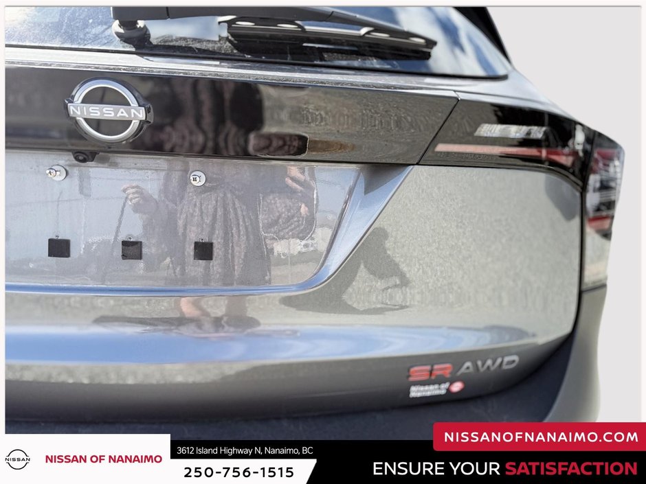 2025 Nissan Kicks SR-9
