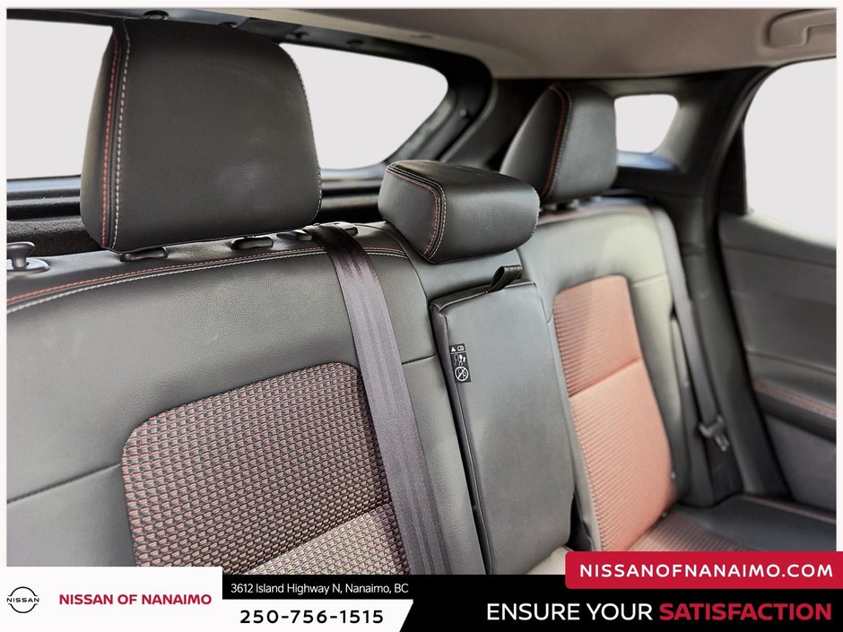 2025 Nissan Kicks SR-12