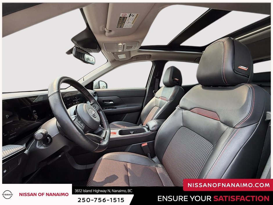 2025 Nissan Kicks SR-10