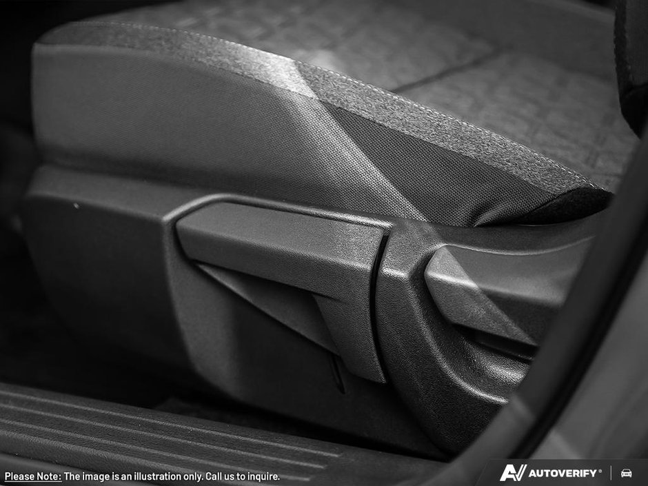 2026 Nissan Kicks SV AWD-25