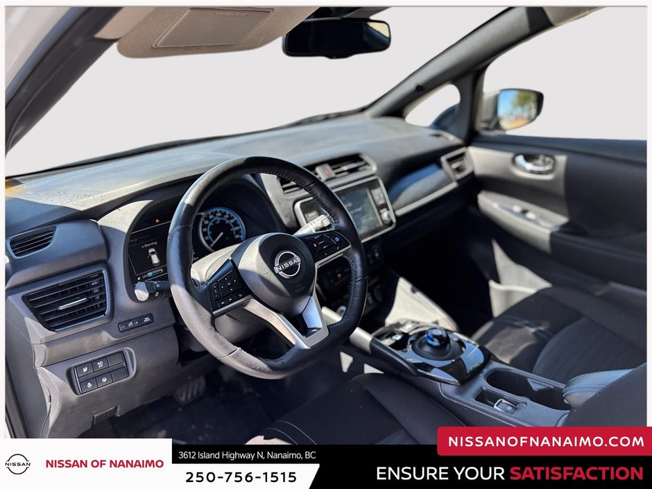 2023 Nissan Leaf SV Plus-16