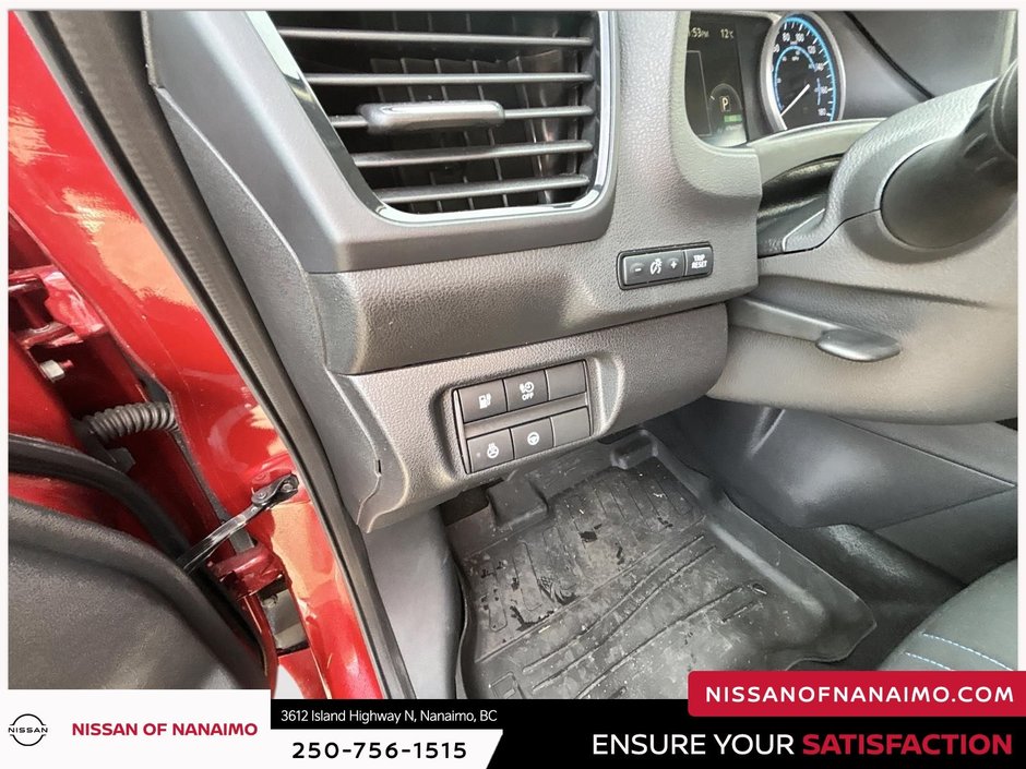 2024 Nissan Leaf SV Plus-8