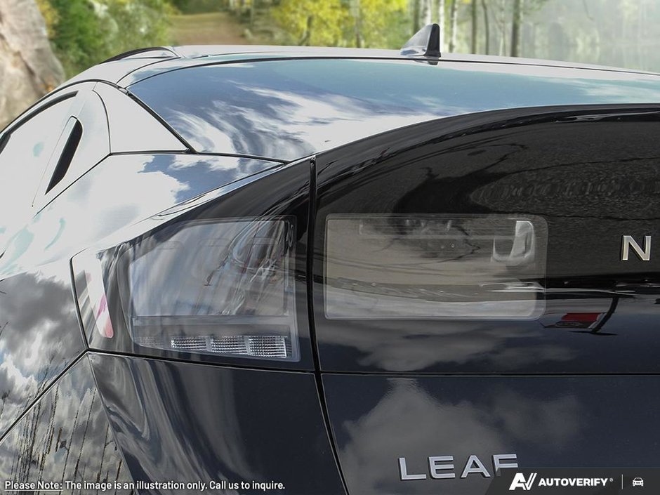 2026 Nissan LEAF Platinum Plus-10