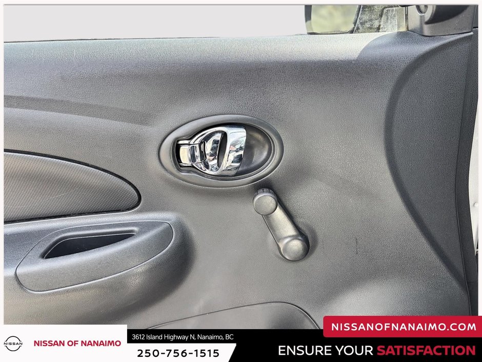 2015 Nissan Micra S-16