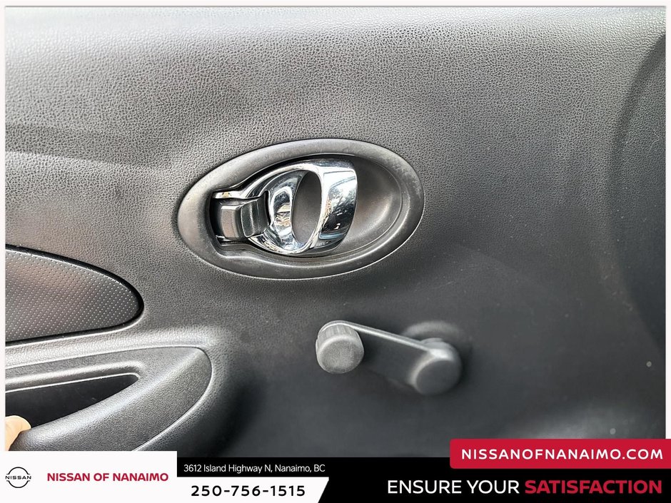 2016 Nissan Micra S-11