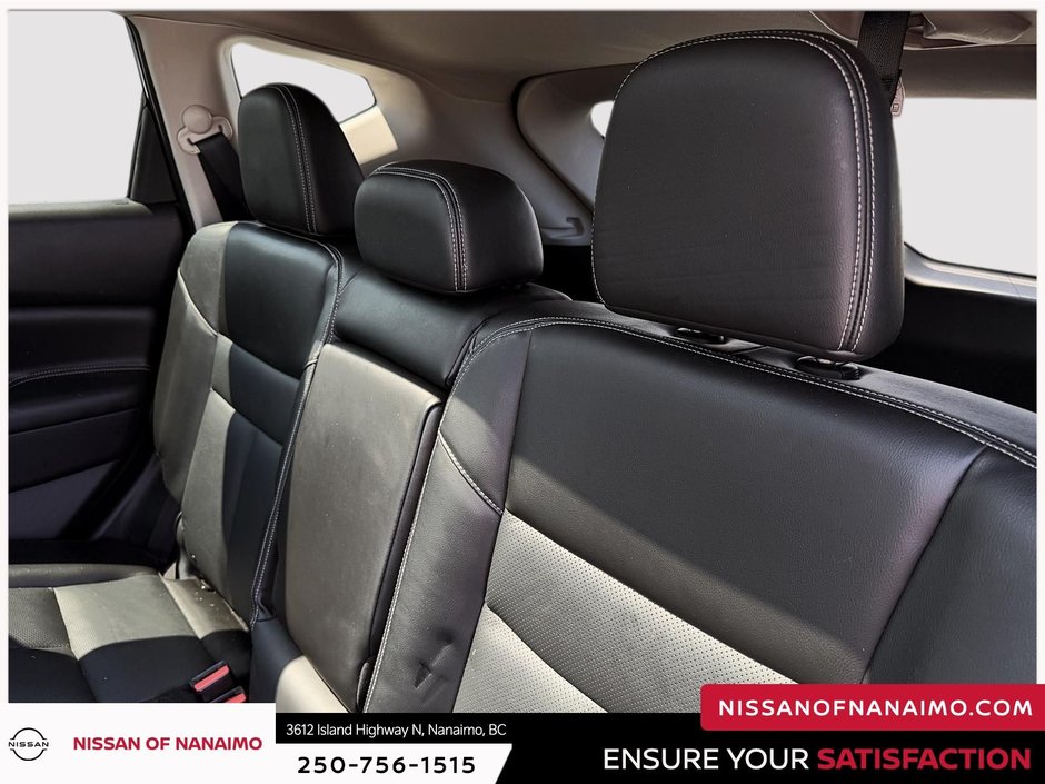 2022 Nissan Murano SL-17